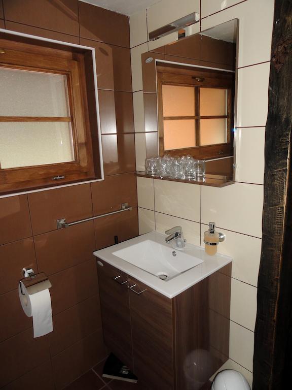 Guesthouse Villa Zelenjak Ventek Kumrovec Exterior foto